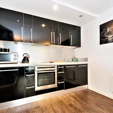 Apartment Leeds City Centre *